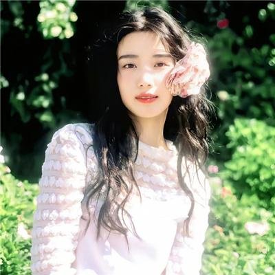 锦鲤小奶团，带领全家逆天改命